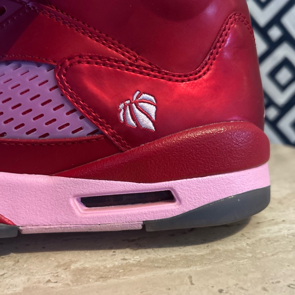 Jordan 5 Retro Valentine's Day 2013 - Picture 4 of 7